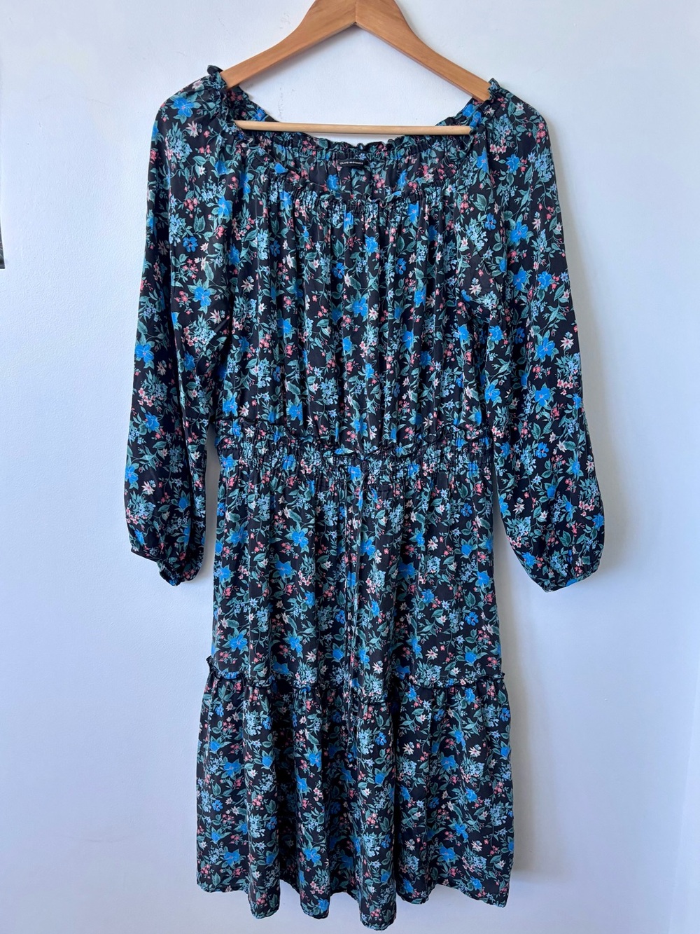 Club Monaco cottagecore 100% silk ruffled maxi dress